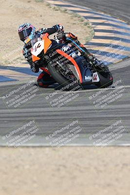 media/Nov-16-2025-Race Pace (Sun) [[8c5fa54630]]/Verified Riders/1-Turns 9 and 10 (925am)/